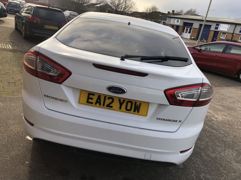 FORD MONDEO