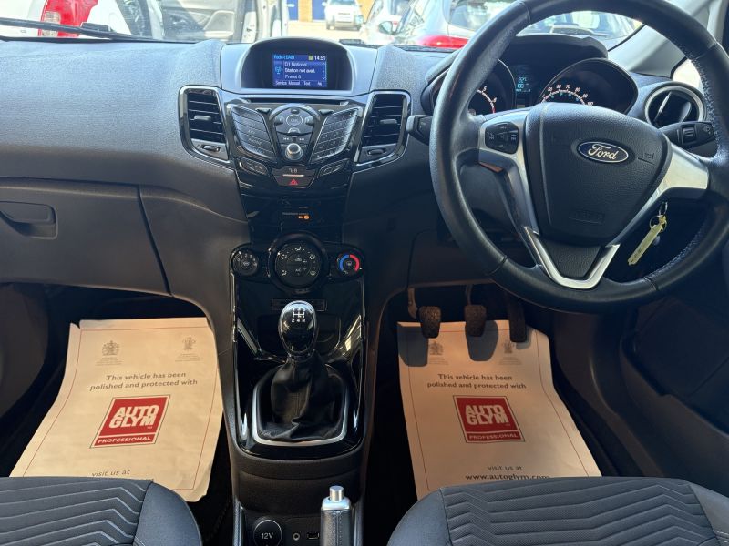 FORD FIESTA