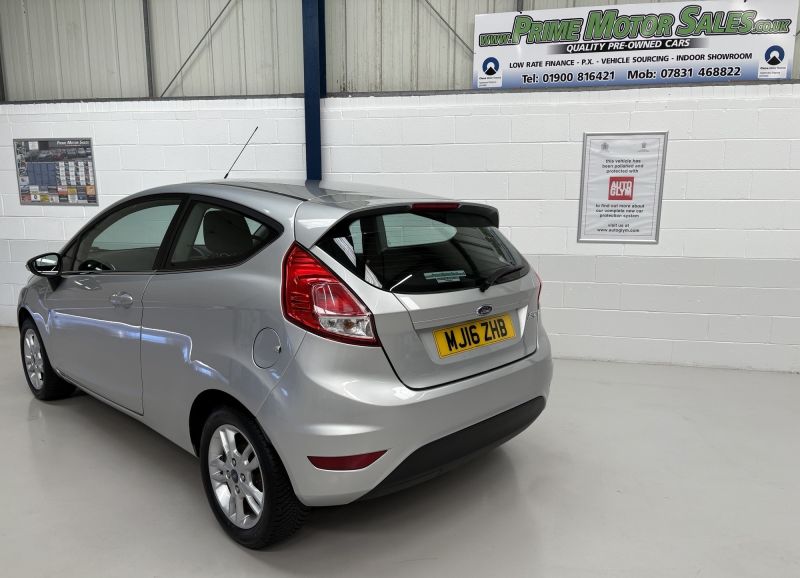 FORD FIESTA