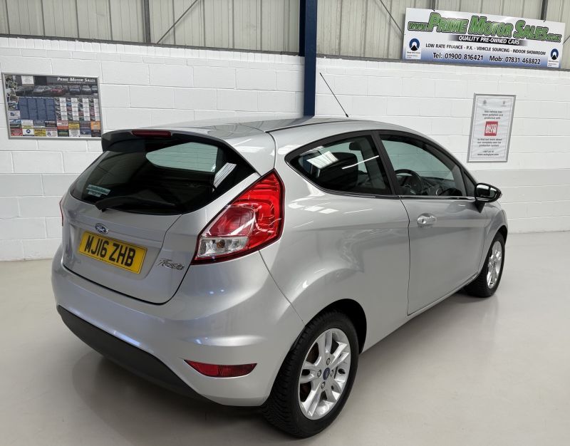 FORD FIESTA