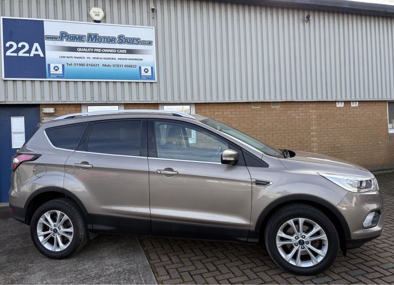 FORD KUGA