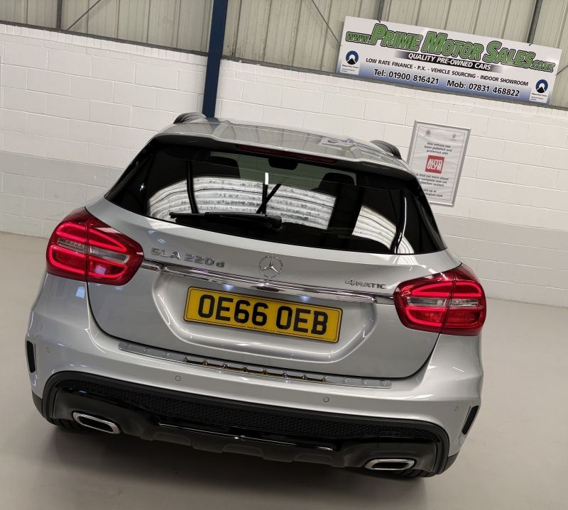 MERCEDES BENZ GLA 