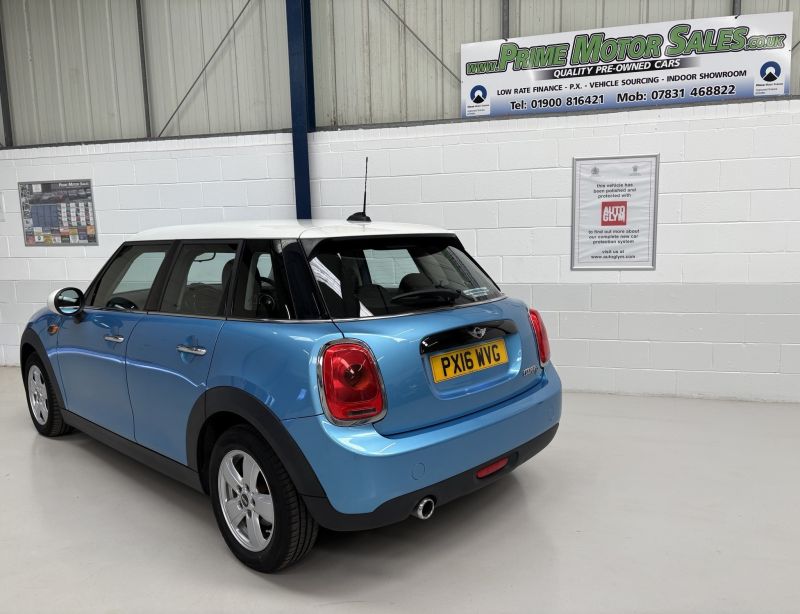 MINI COOPER