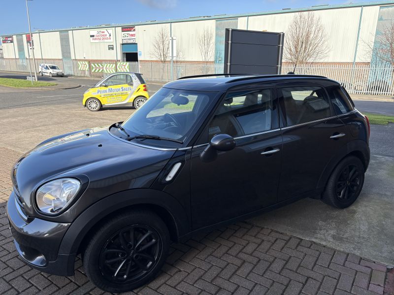 MINI COUNTRYMAN