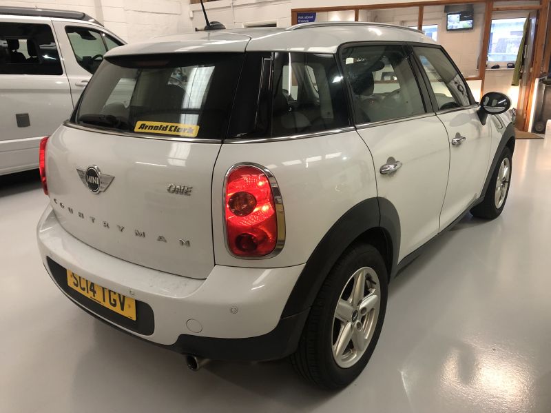 MINI COUNTRYMAN 