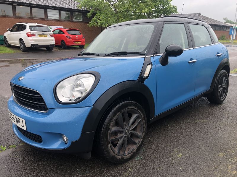 MINI COUNTRYMAN 