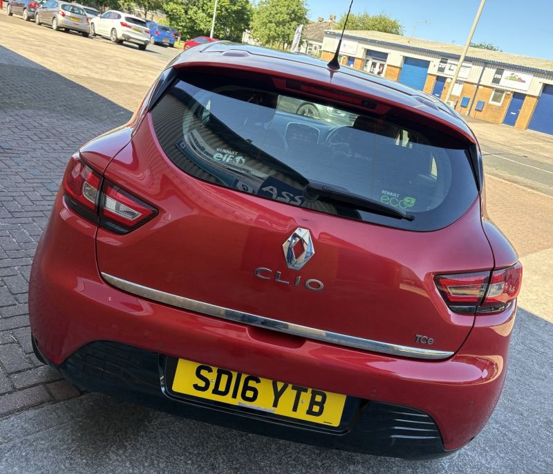 RENAULT CLIO