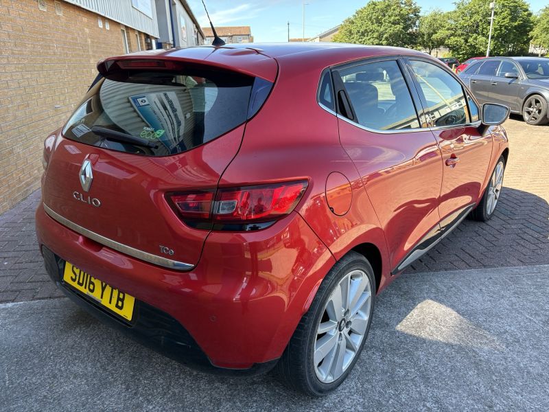 RENAULT CLIO