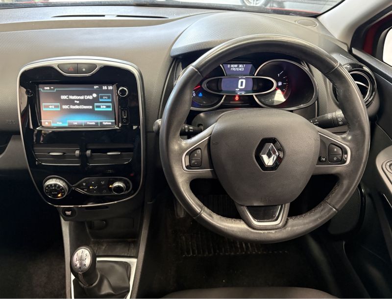 RENAULT CLIO