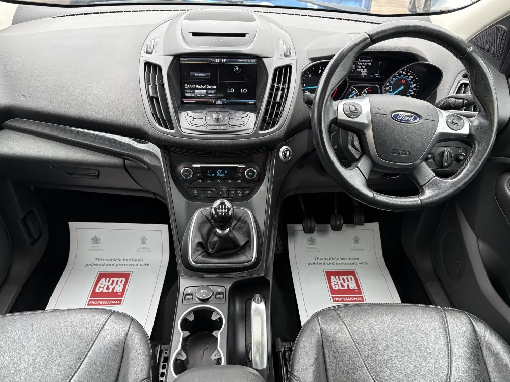 FORD KUGA