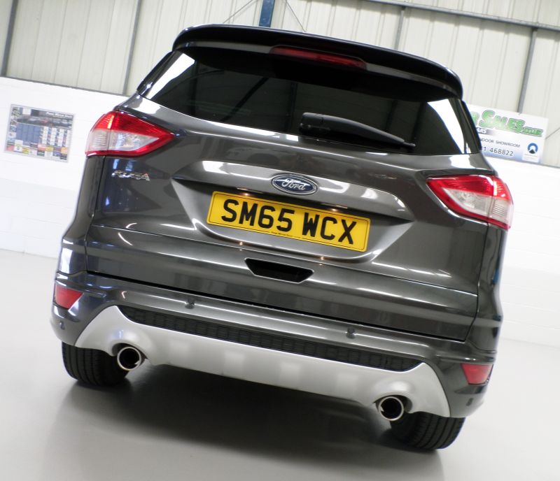 FORD KUGA