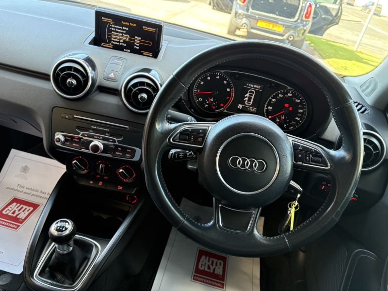 AUDI A1