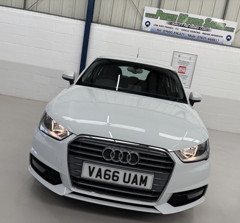 AUDI A1