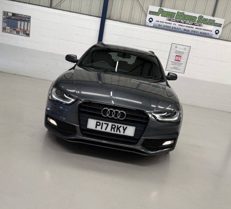 AUDI A4 AVANT
