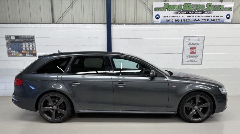 AUDI A4 AVANT