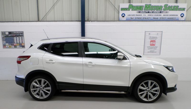 NISSAN QASHQAI