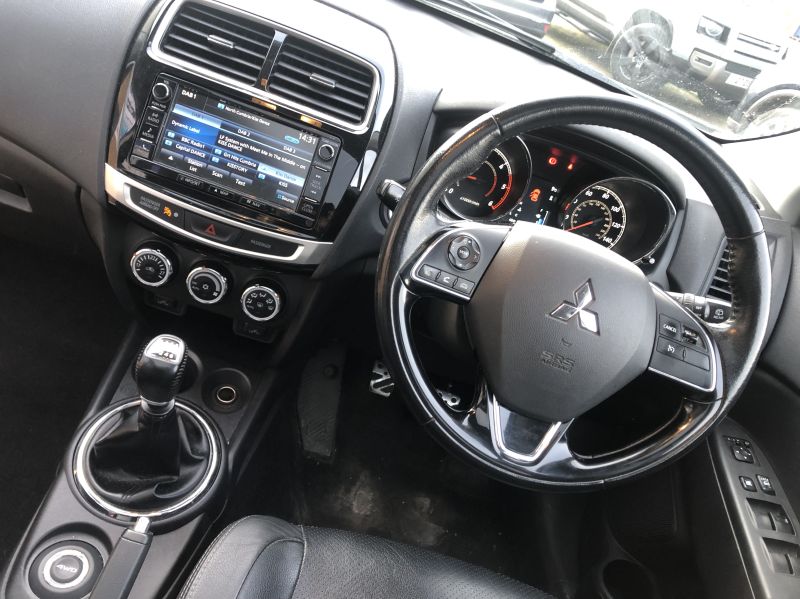 MITSUBISHI ASX 4