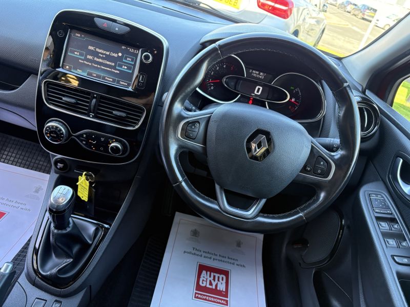 RENAULT CLIO