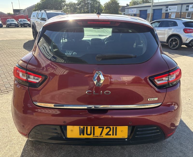 RENAULT CLIO