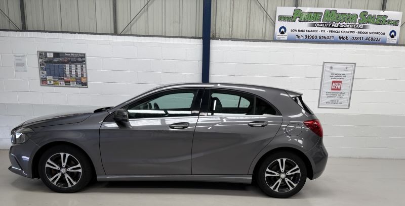 MERCEDES BENZ A180D 