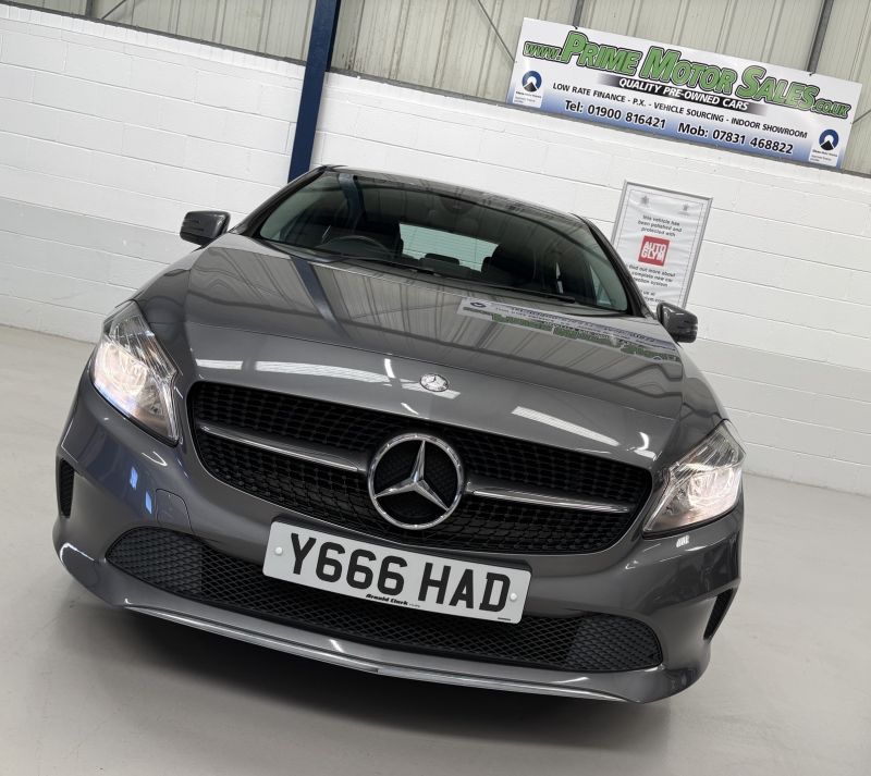 MERCEDES BENZ A180D 