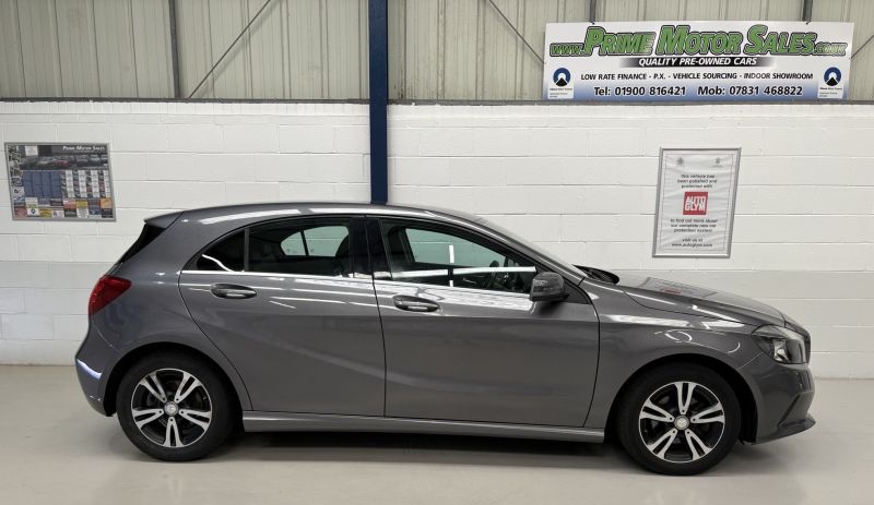 MERCEDES BENZ A180D 