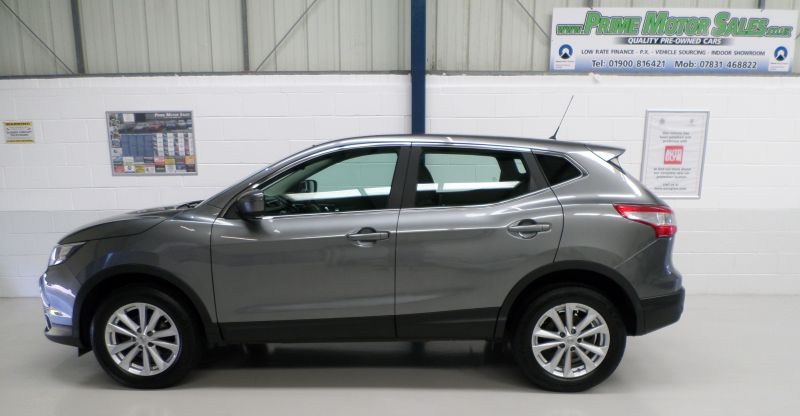 NISSAN QASHQAI